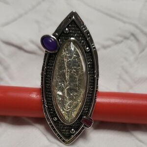 Elegant Silver and Purple Women's Ring